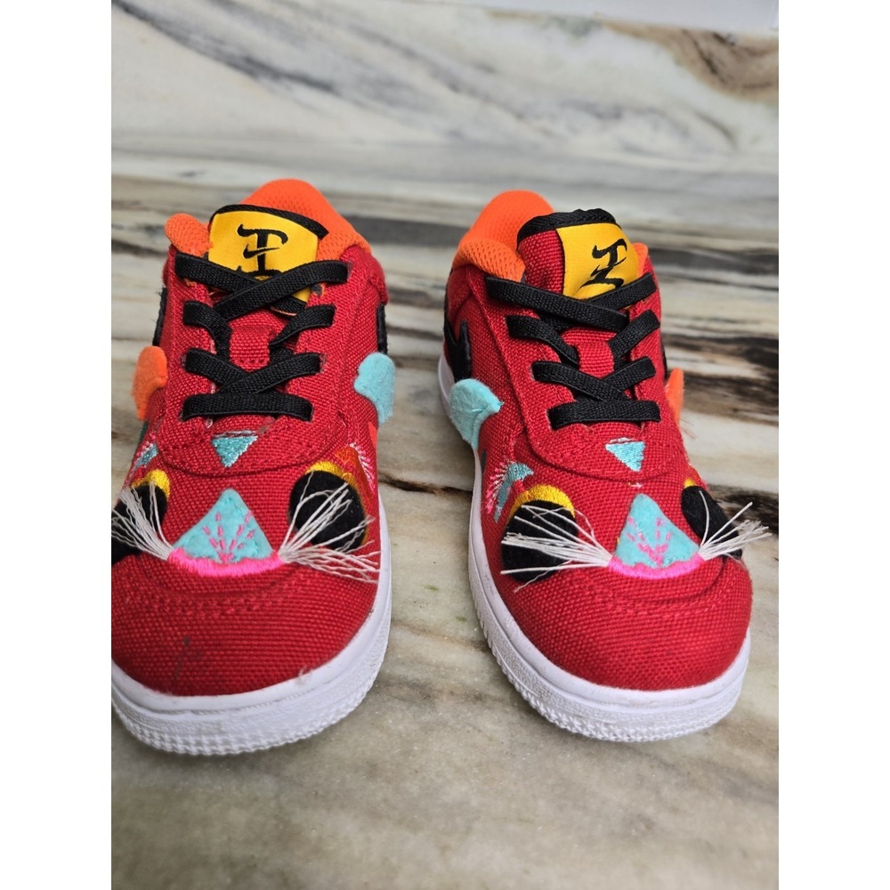 NIKE FORCE 1 LV8 YEAR OF THE TIGER DQ5072-601 Toddler Size 9.5 Red Cat